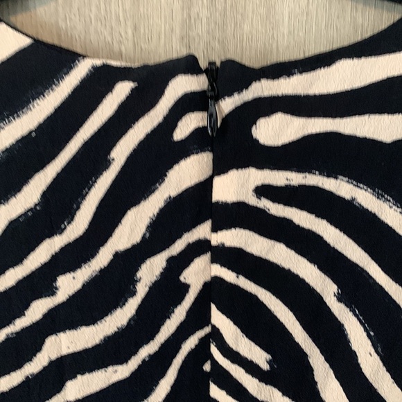Like new H&M zebra print dress - Picture 6 of 6